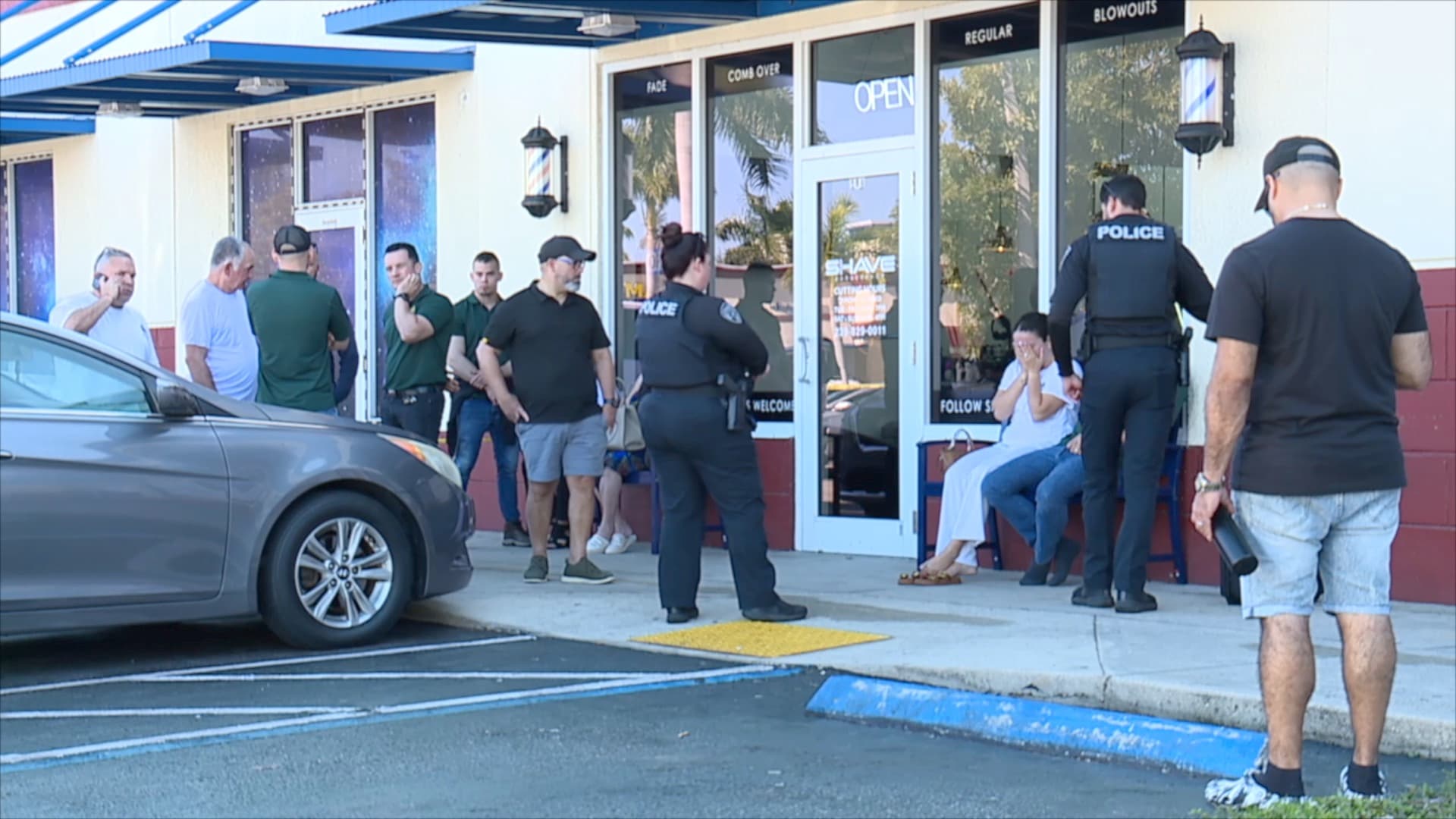 'He has his hands tied': 911 call details Cape Coral jewelry store robbery