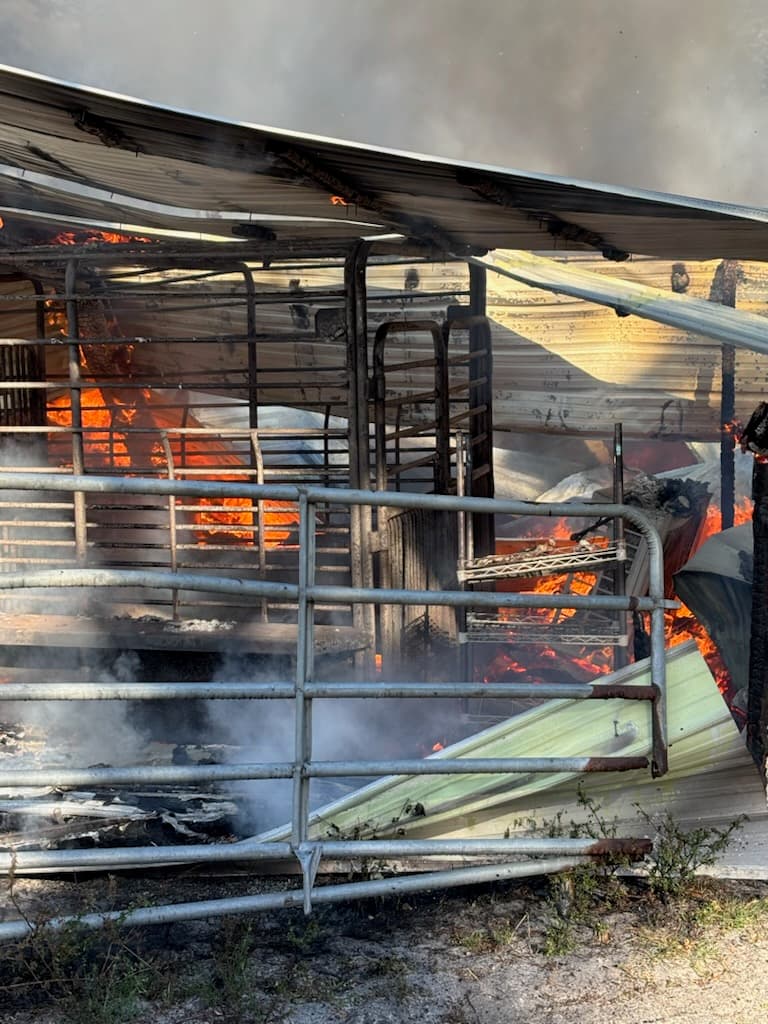 Fire south of Lehigh Acres destroys barn