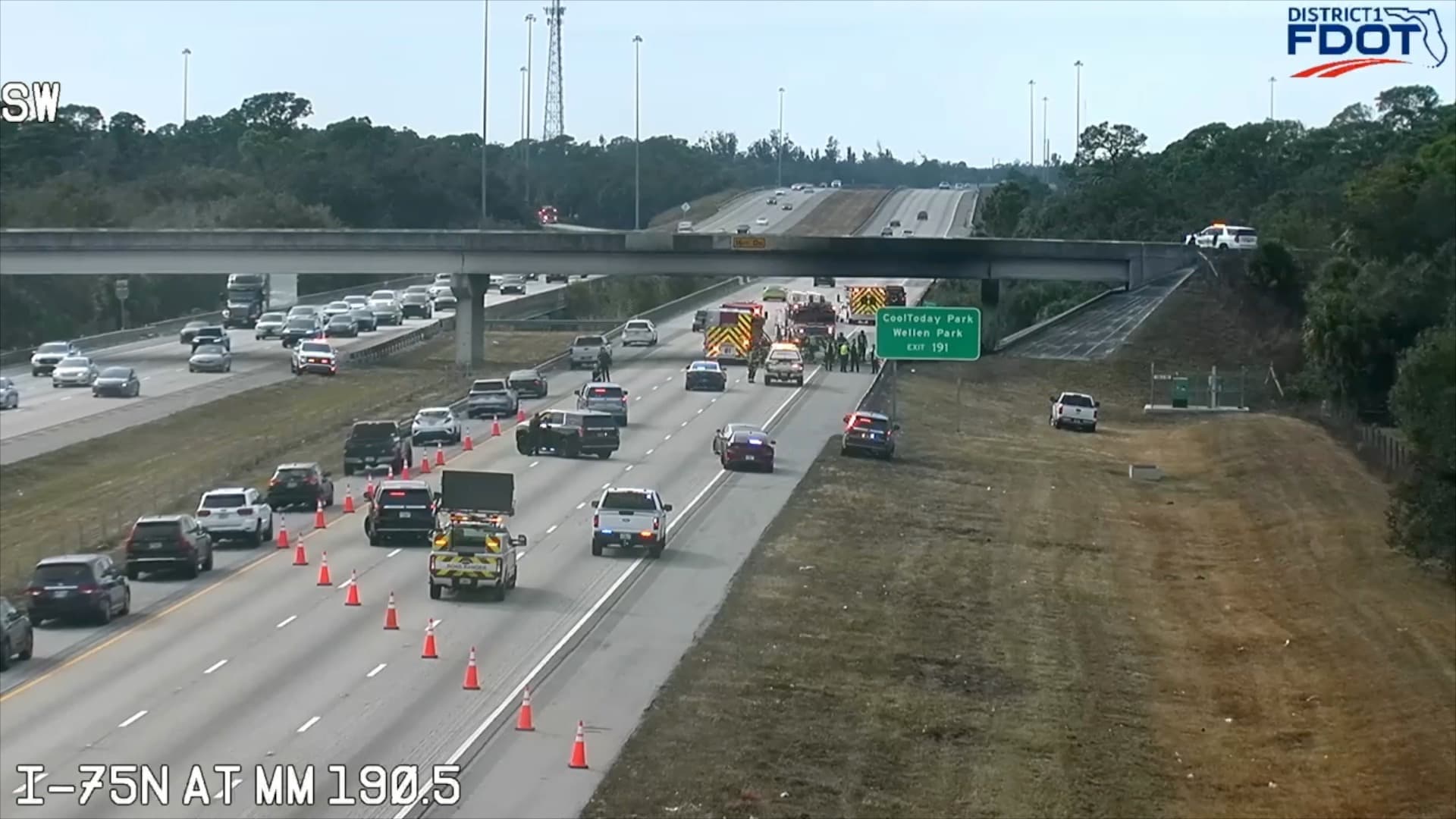 Troopers working to identify driver killed in fiery crash on I-75 near Venice