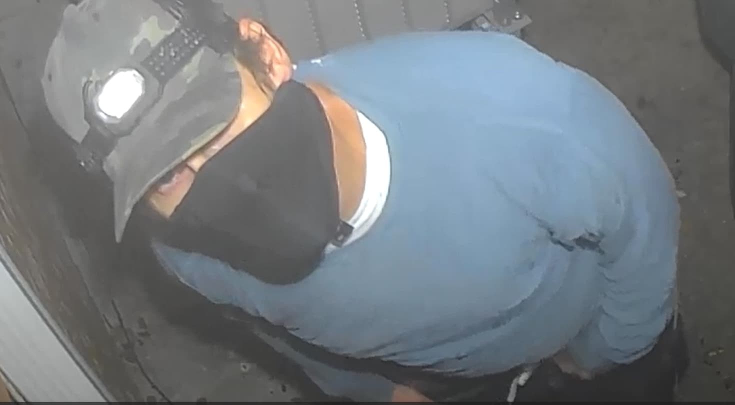 RECOGNIZE HIM? Deputies said he's linked to at least one Englewood home burglary