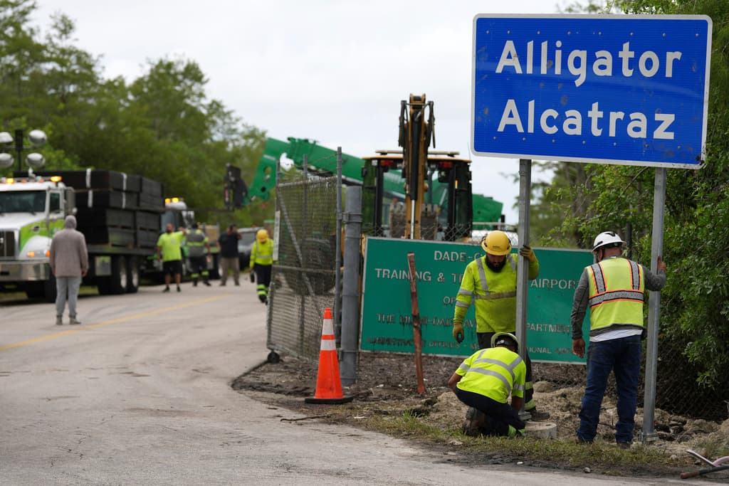 Florida officials didn't disclose funding request for 'Alligator Alcatraz'