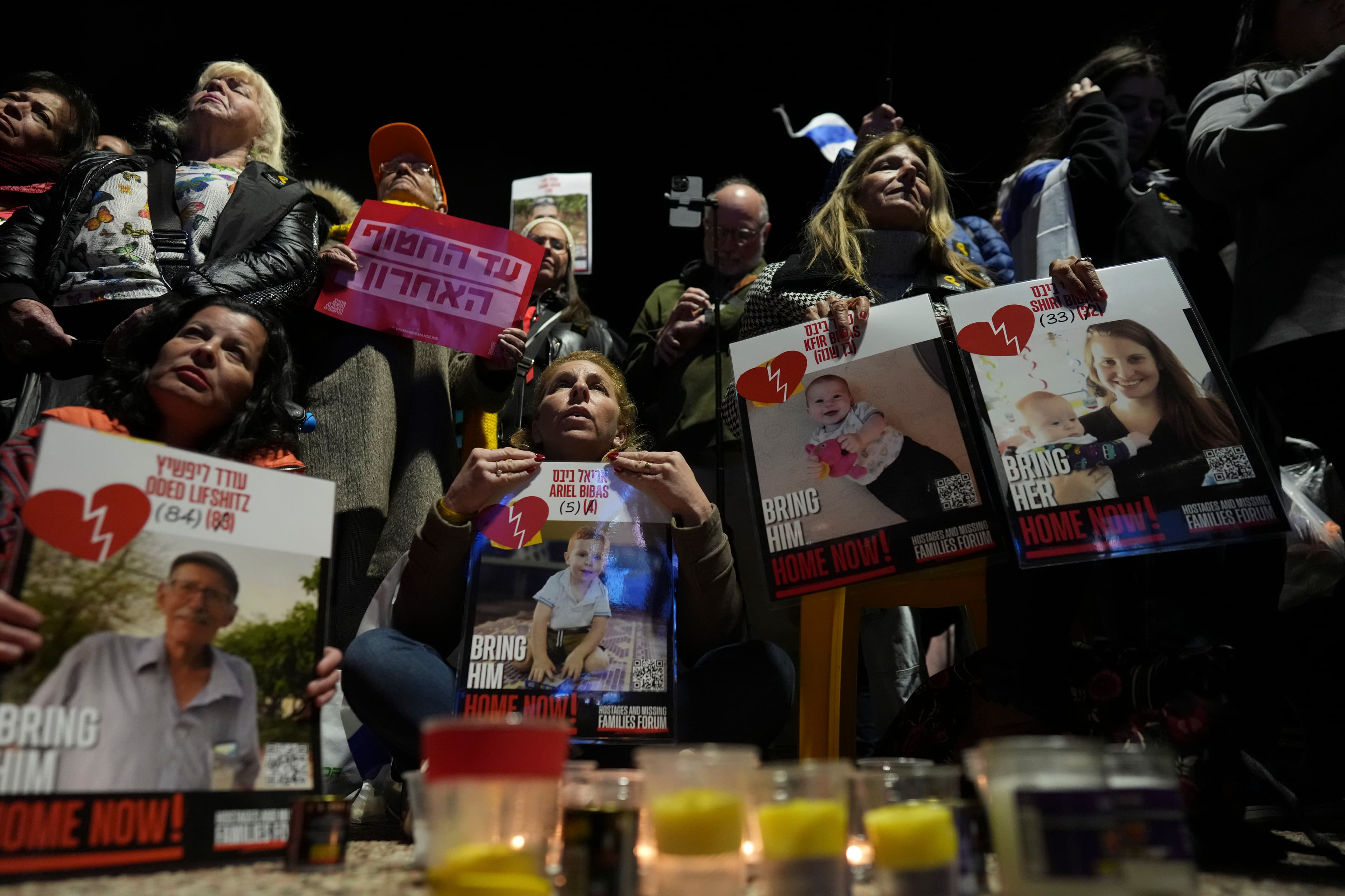 What we know about the Bibas family, a symbol of Israeli hostages held in Gaza