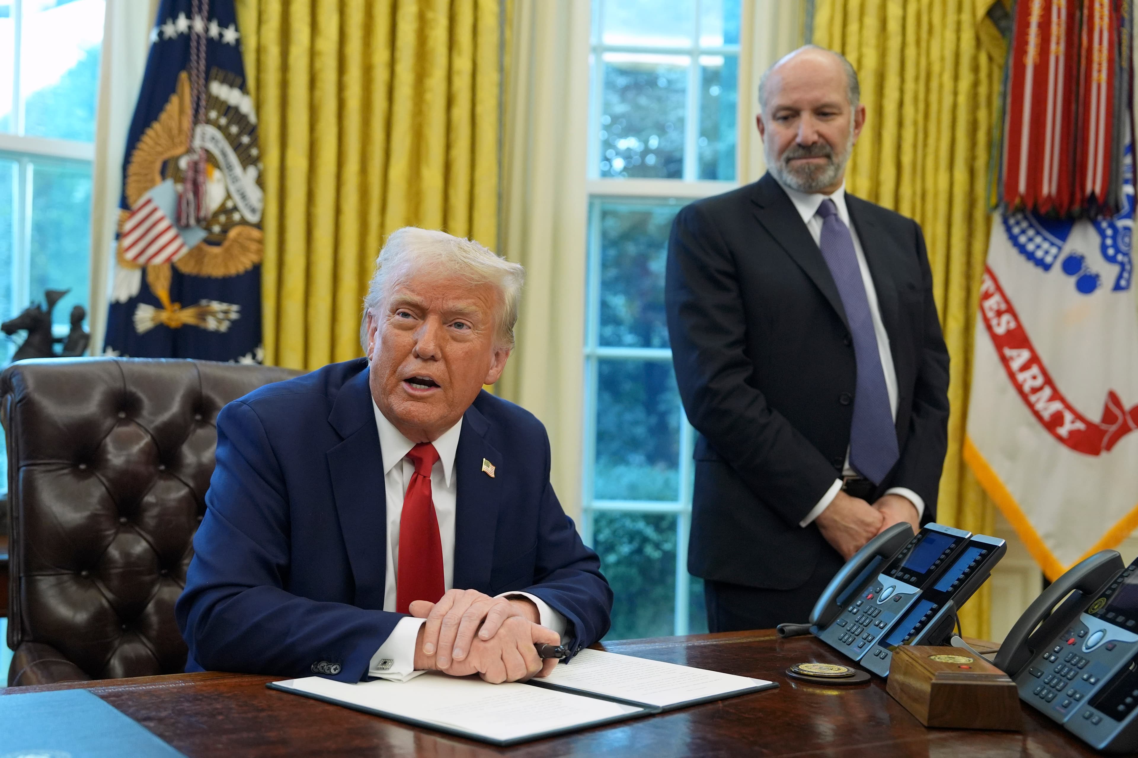 Trump administration's buyout offer receives 75,000 acceptances