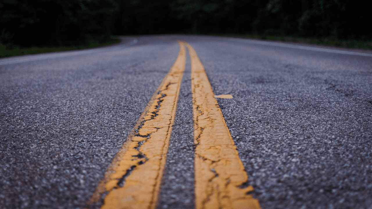 Lee Commissioners vote to resurface Veterans Parkway in Cape Coral