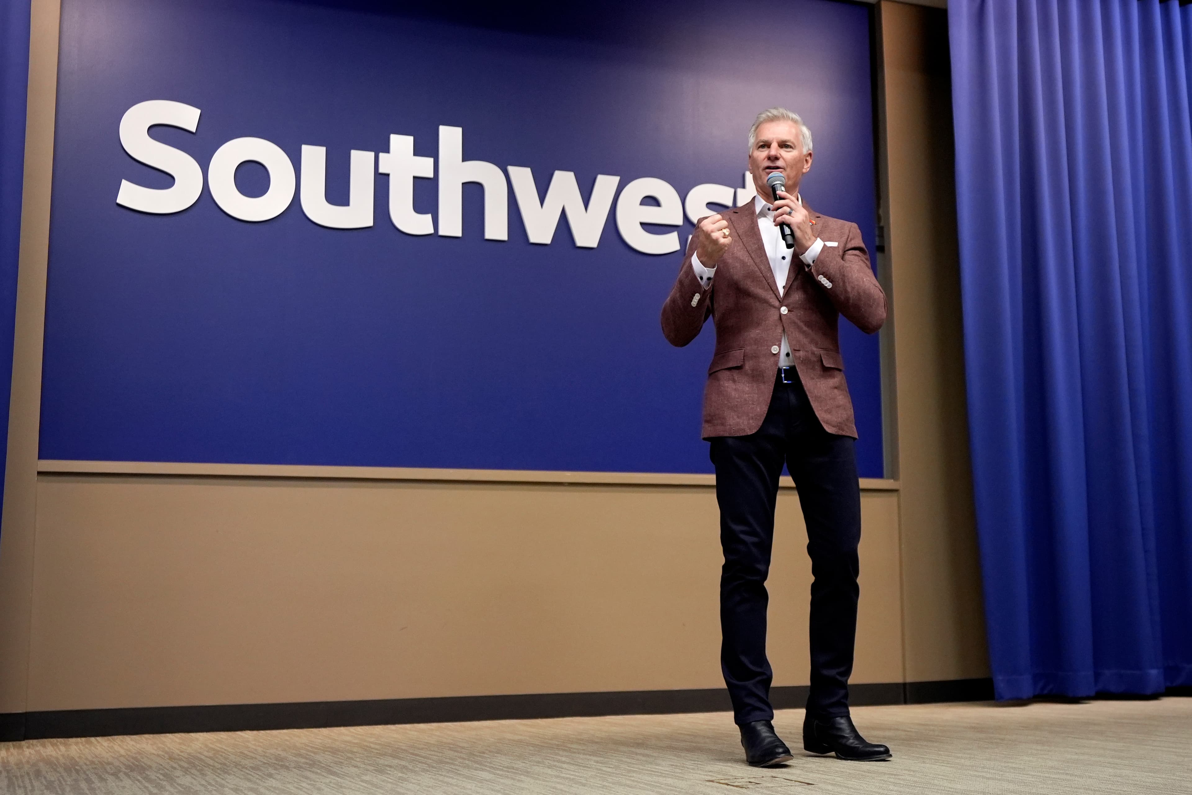 Southwest Airlines to lay off 15% of its corporate workforce in bid to cut costs