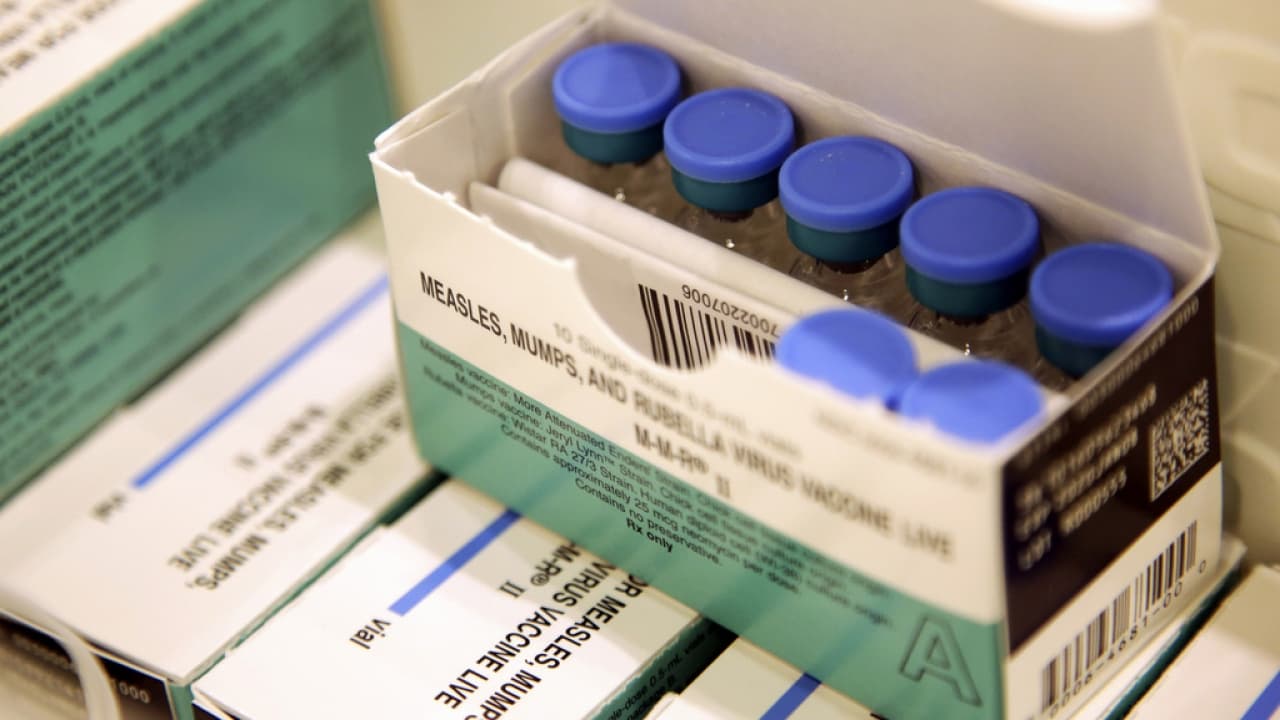 Measles outbreaks in Texas and New Mexico now account for nearly 100 cases