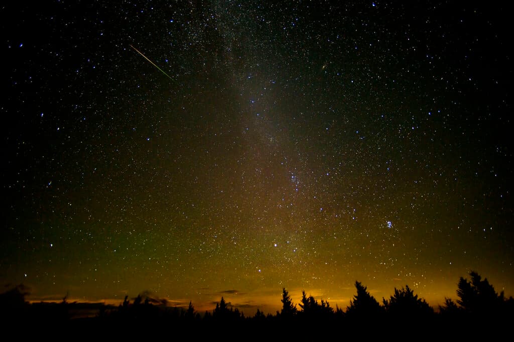 Leonid Meteor Shower peaks tonight and early Monday morning
