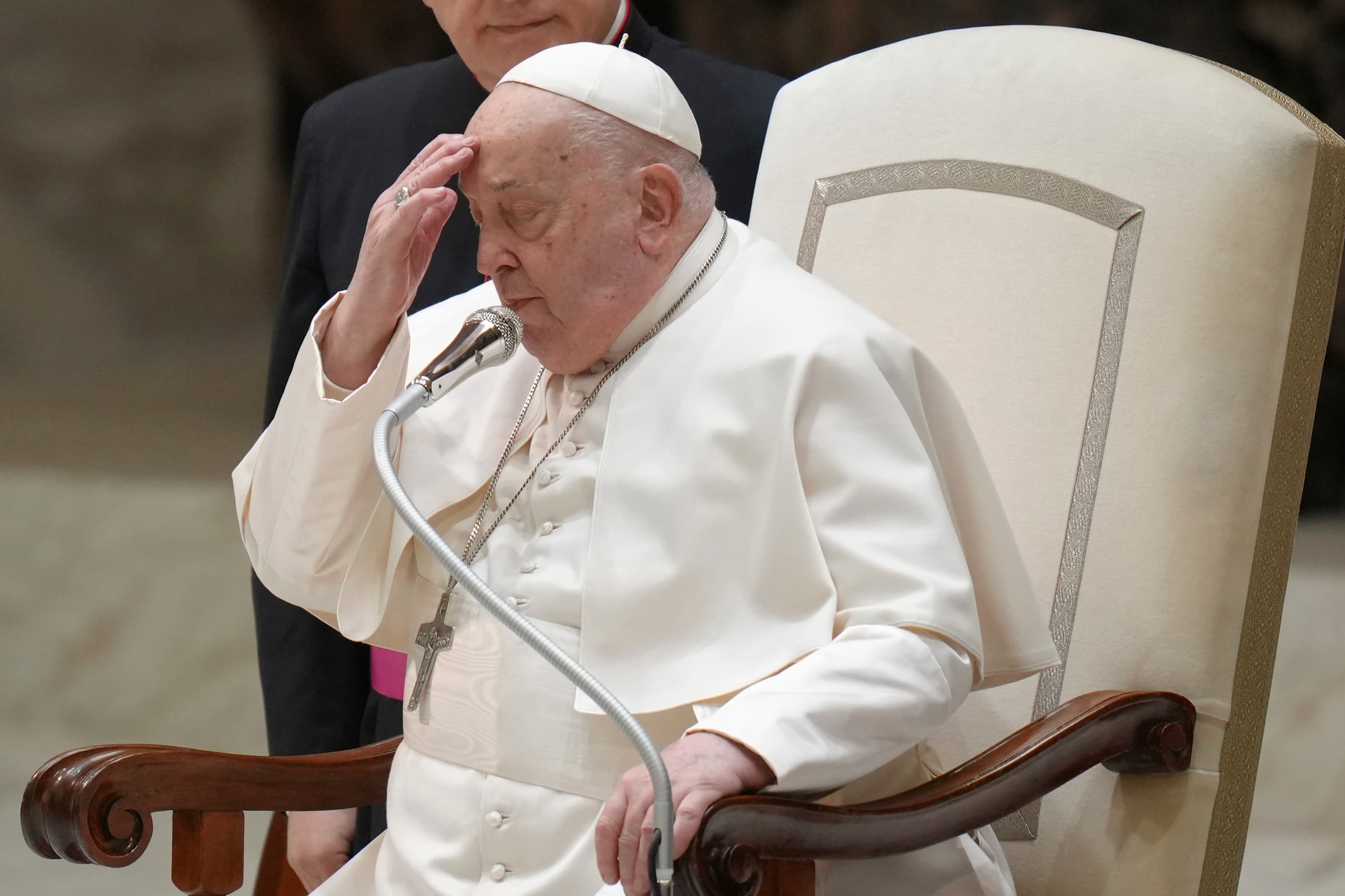 Pope Francis remains in critical condition, but has resumed work