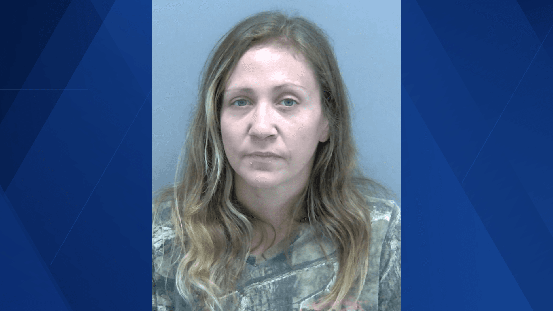 Cape Coral woman with probation violation and theft conviction still evading arrest