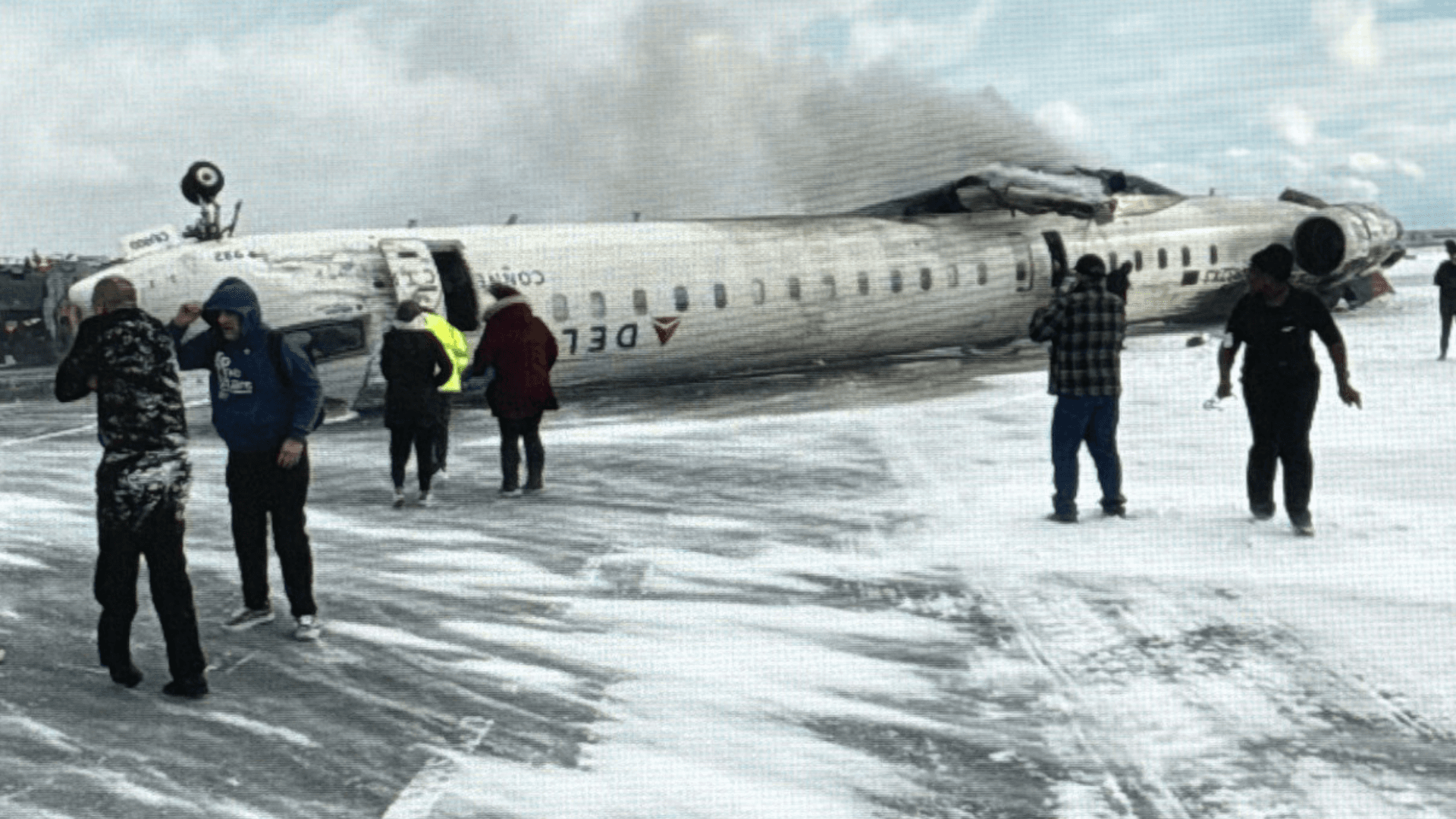 'This is where I’m going to die': Cape Coral man recounts terrifying Delta plane crash in Toronto
