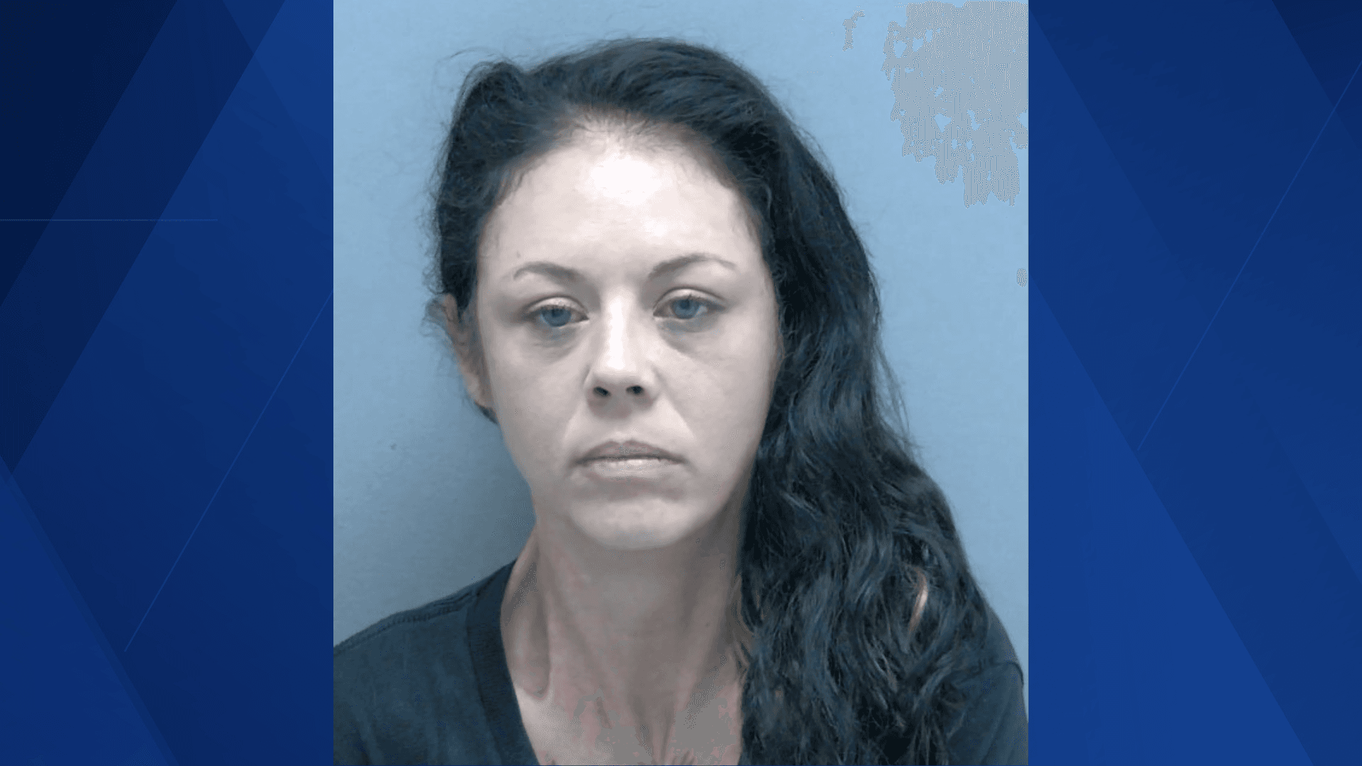 Naples woman wanted after probation violation in gun case