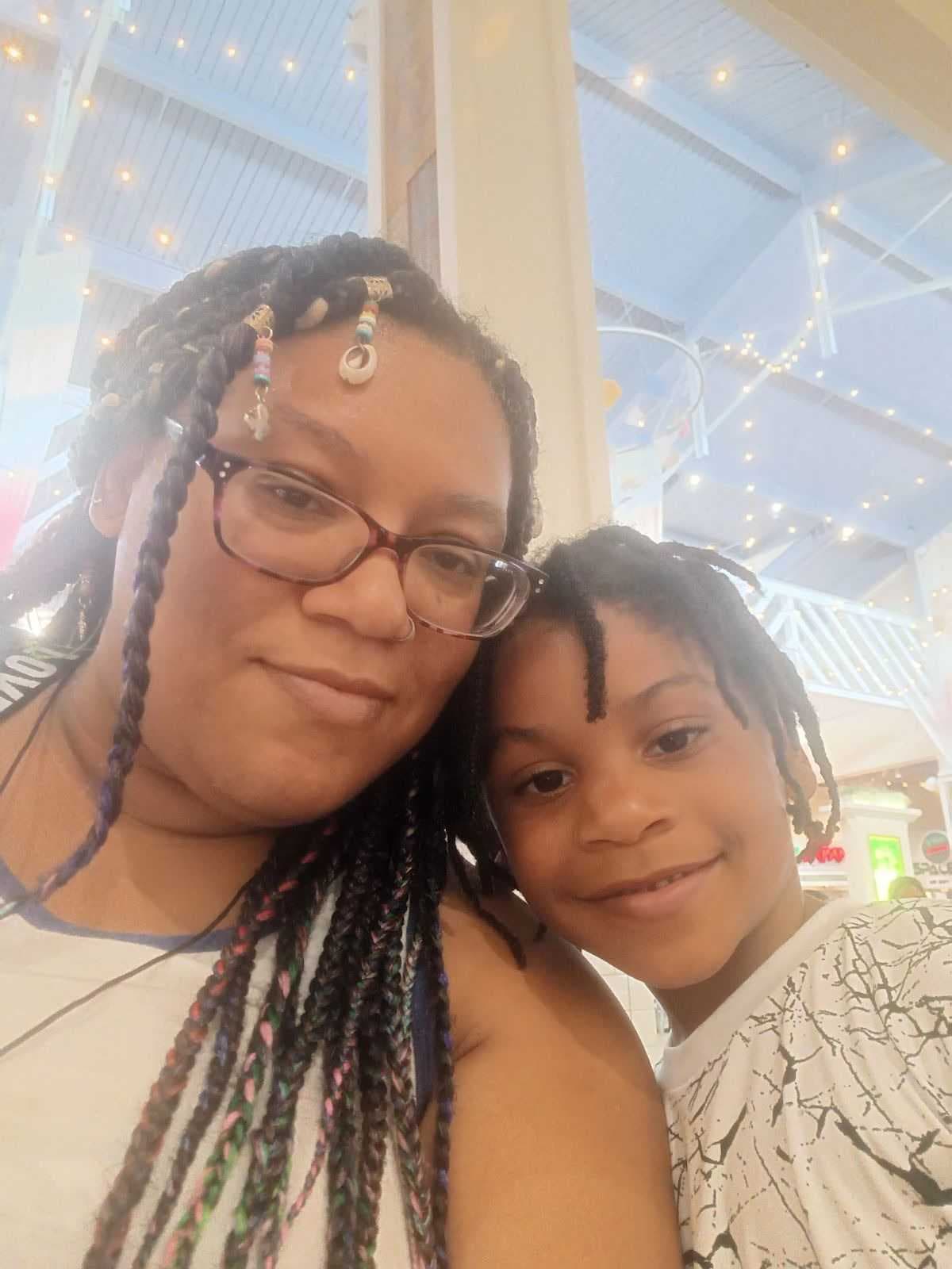 Family grieving after 9 people killed in Palm Beach County crash