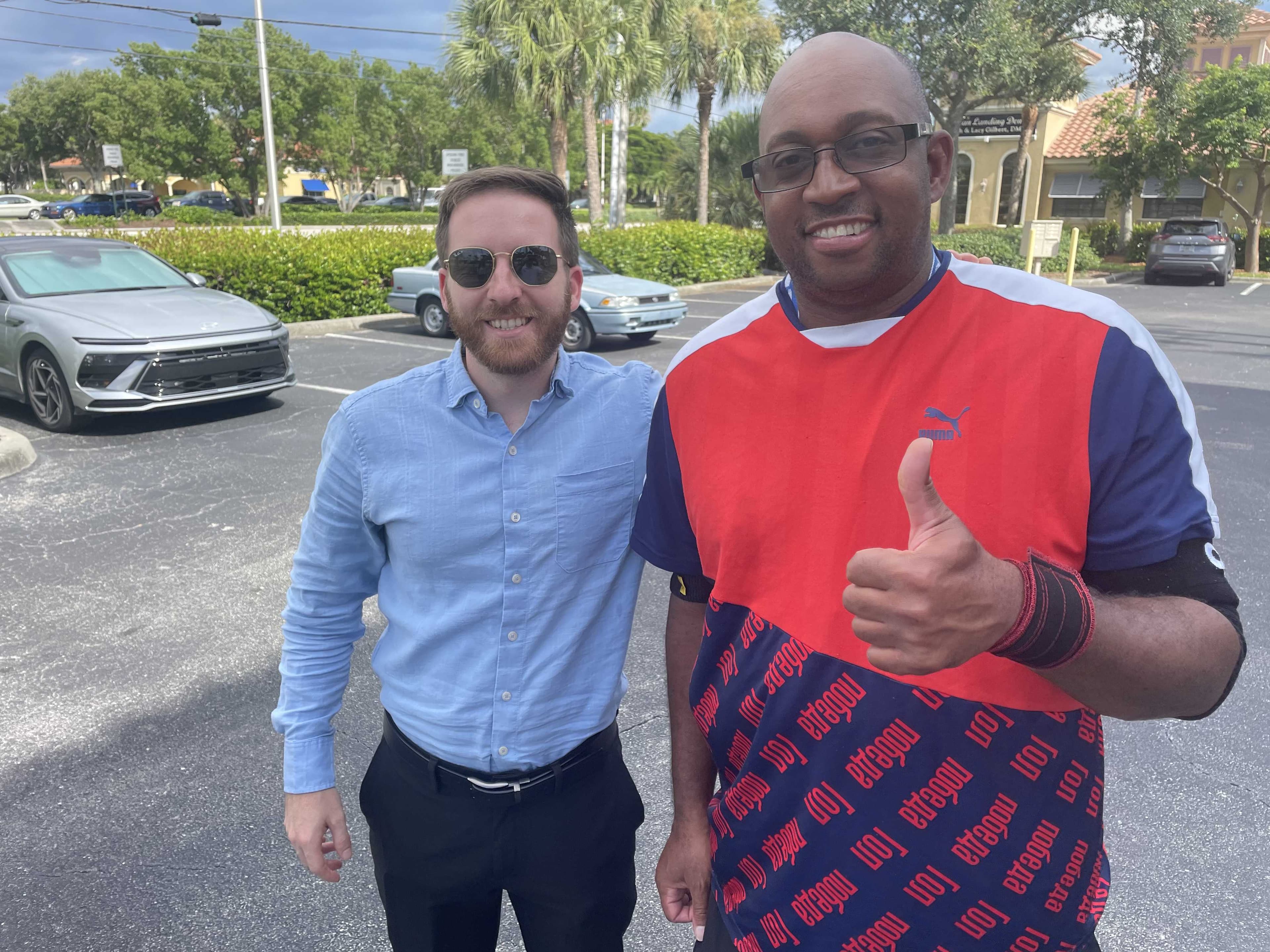 In Bonita Springs, deaf man gets lift from a stranger when he needs it most