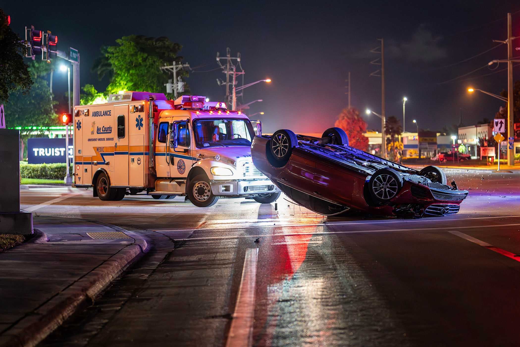 Cape Coral police investigate rollover crash