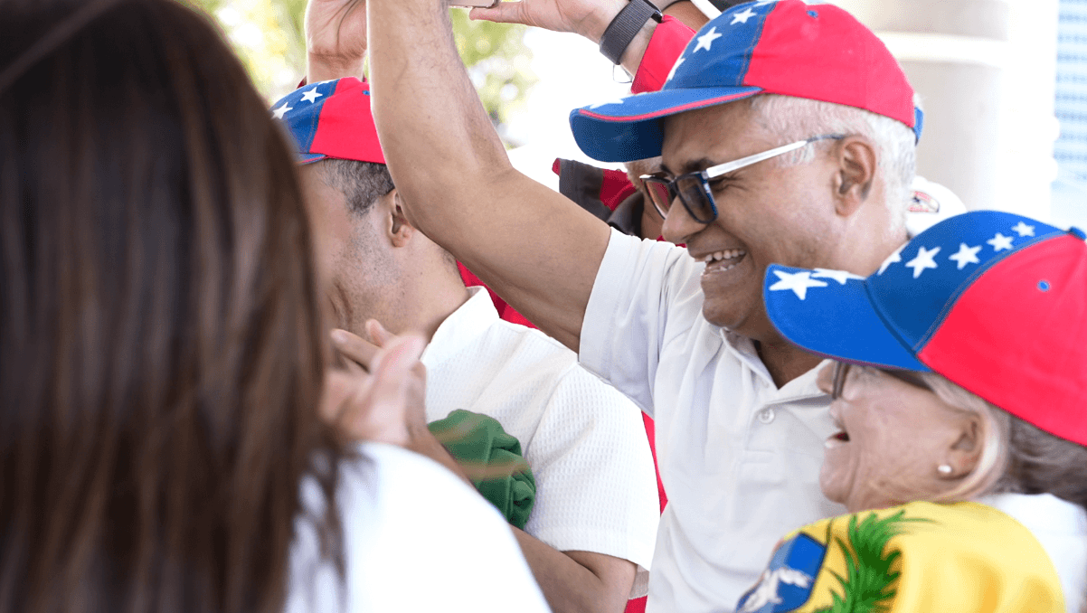 Venezuelans in Southwest Florida celebrate capture of Nicolás Maduro