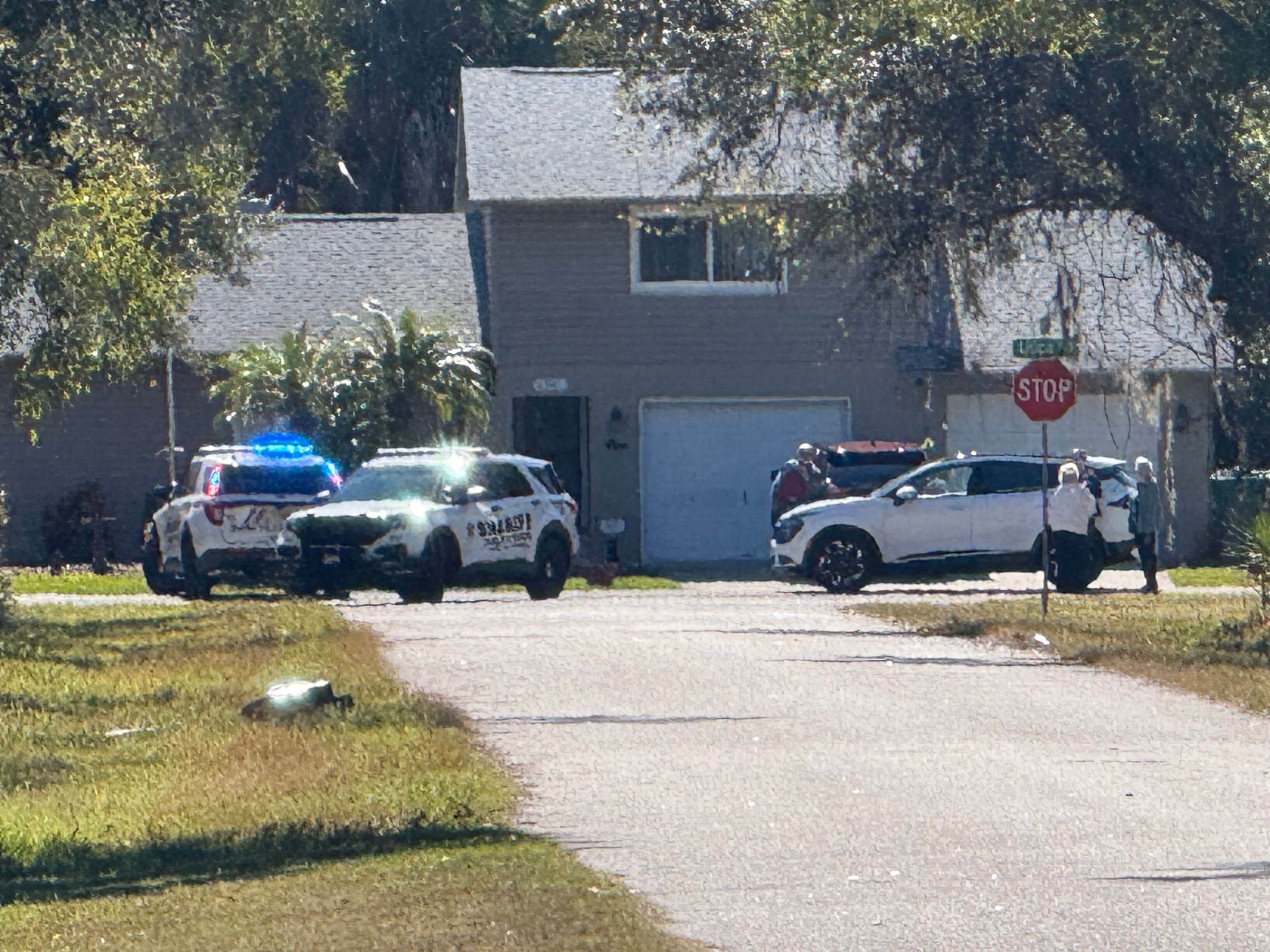 Heavy deputy presence in Port Charlotte neighborhood
