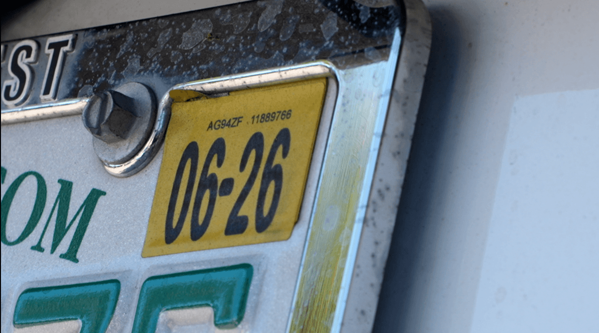 Florida lawmakers propose eliminating yellow registration tag on license plates