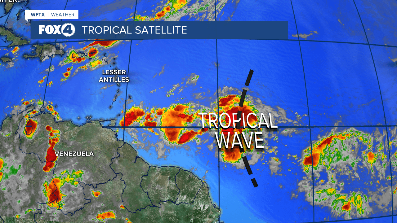 Tropical wave to bring heavy rain to Windward Islands Sunday