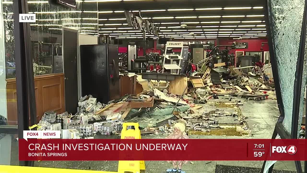 Car crashes into Bonita Springs gym