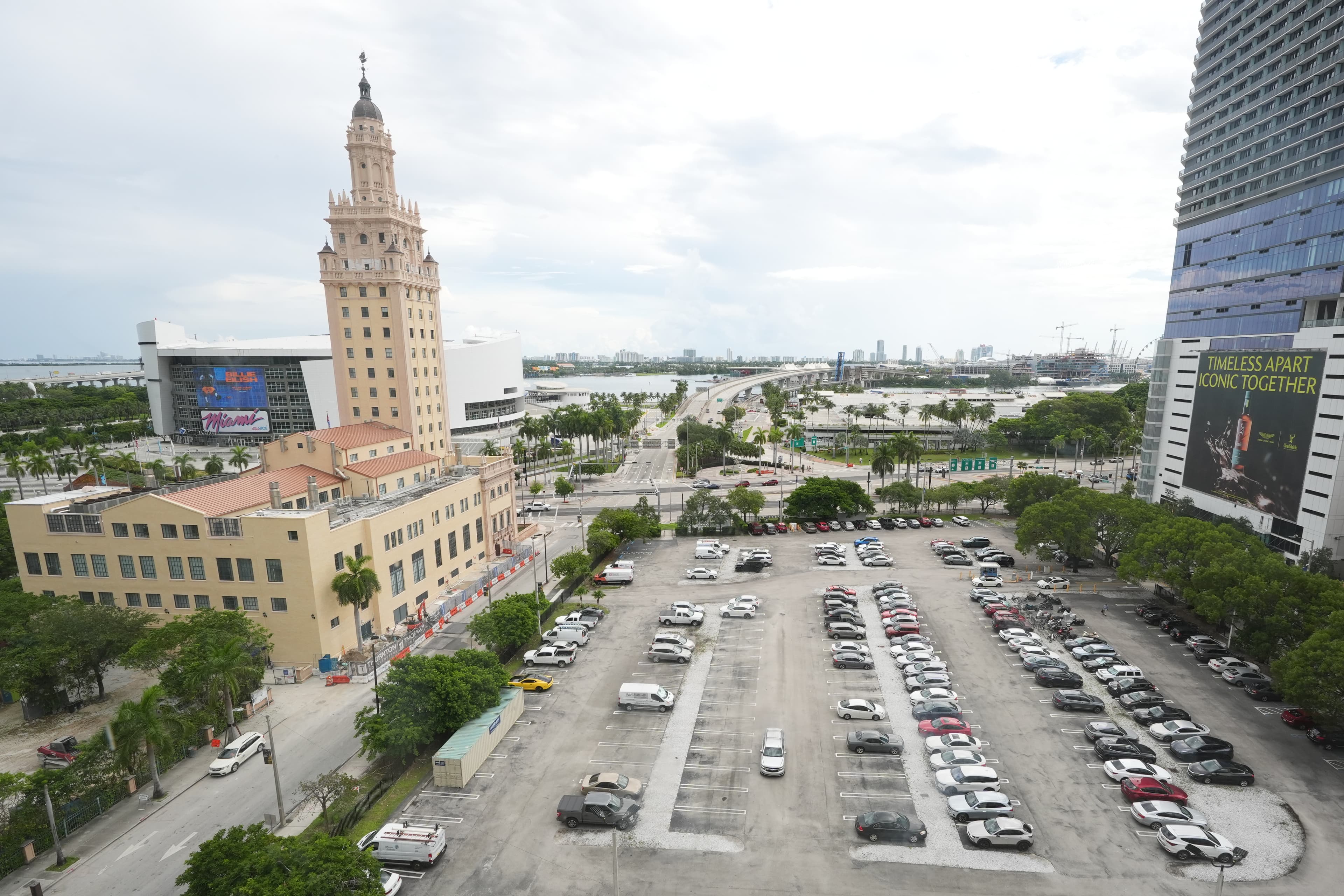 Florida college votes again to transfer land for Trump presidential library