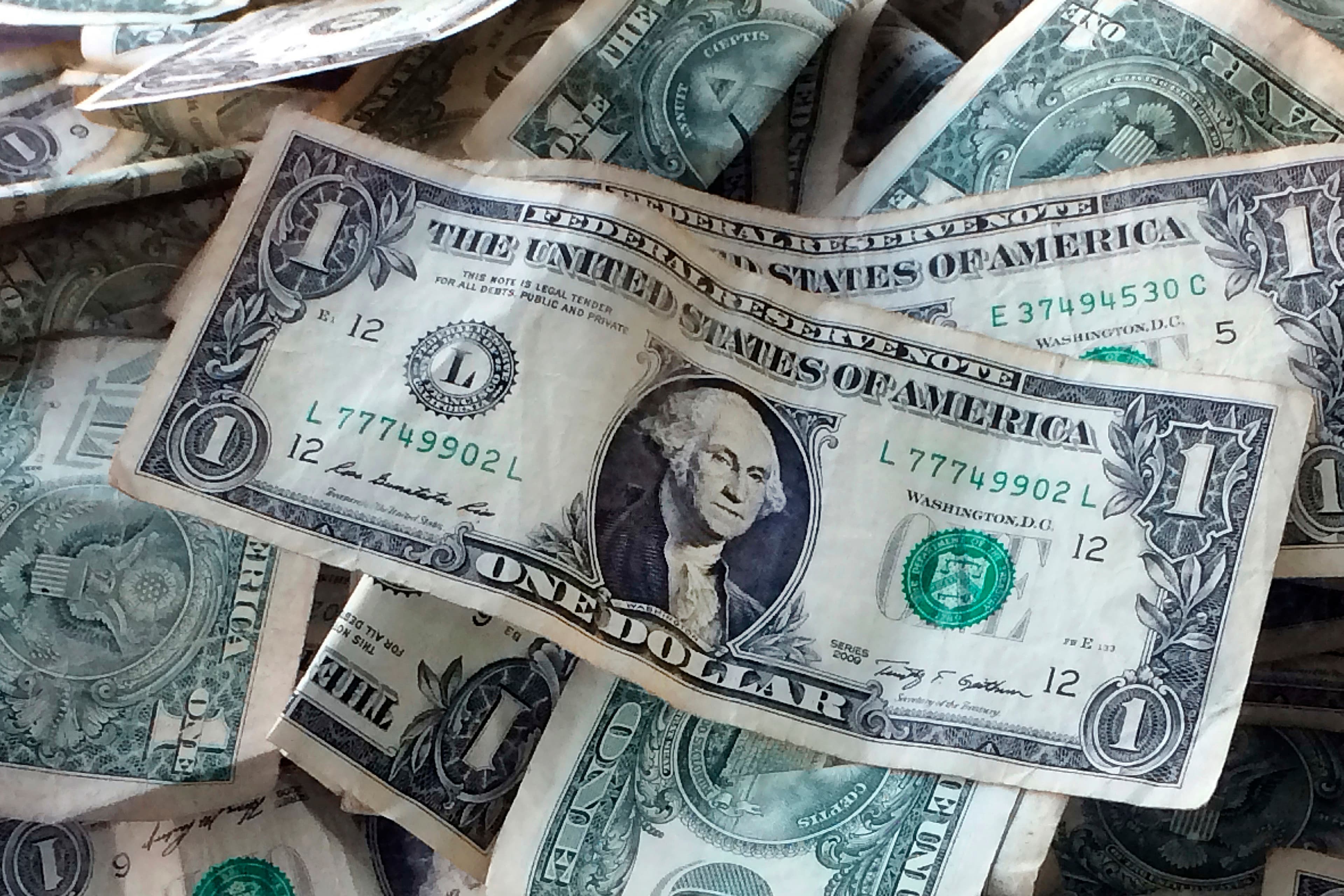 Florida renters need 15 months to save for holiday expenses, study shows