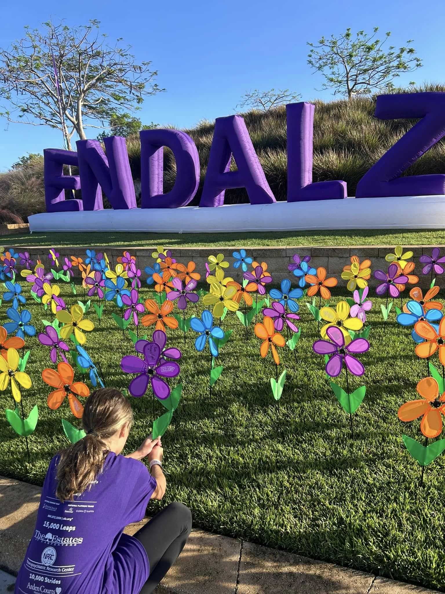 'Walk to End Alzheimer's" event takes place in Naples