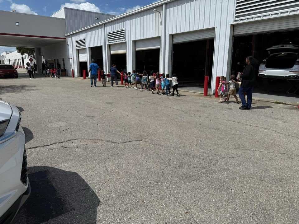 Natural gas leak prompted evacuation of day care, other businesses in Fort Myers Thursday