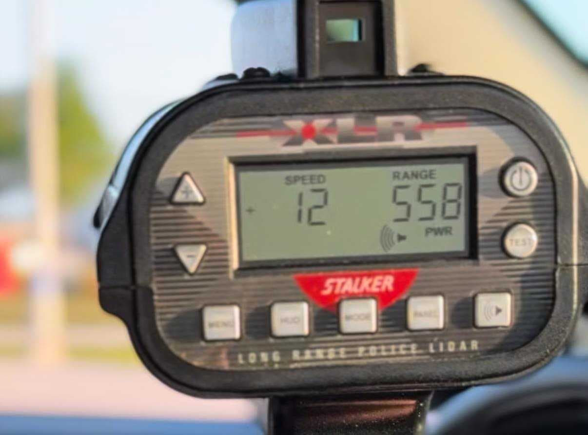 Driver with learner’s permit stopped in Fort Myers for driving 12 mph while watching YouTube