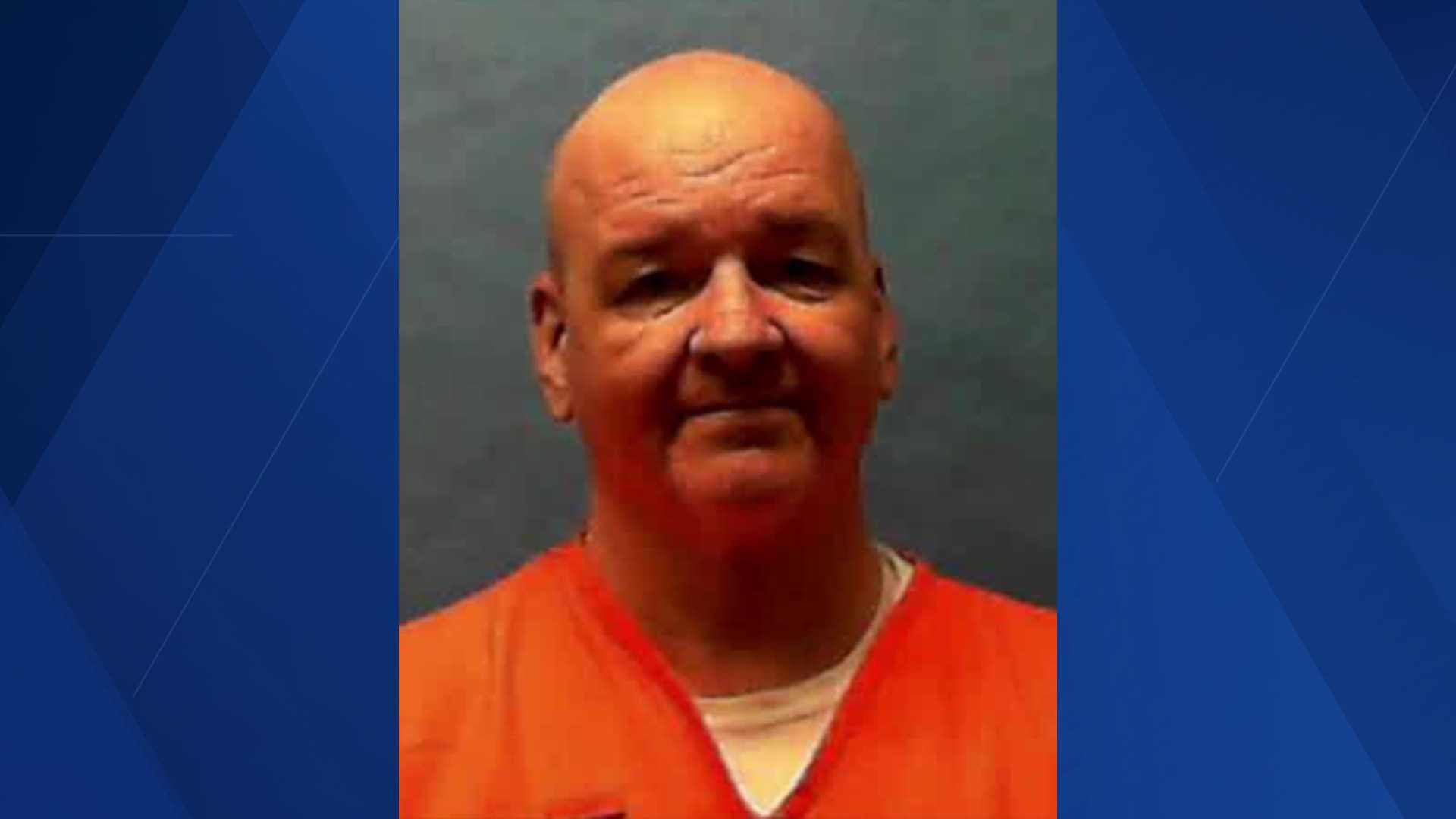 Man on death row for Collier County murders dies in prison