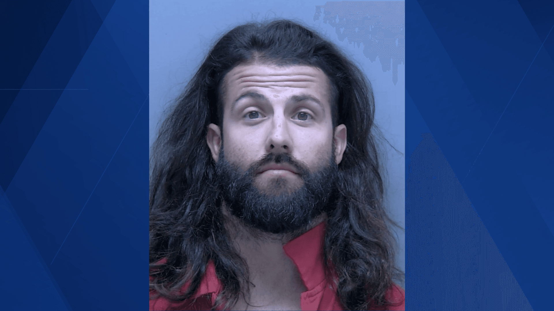 Bonita Springs man wanted after violating bond in meth trafficking case