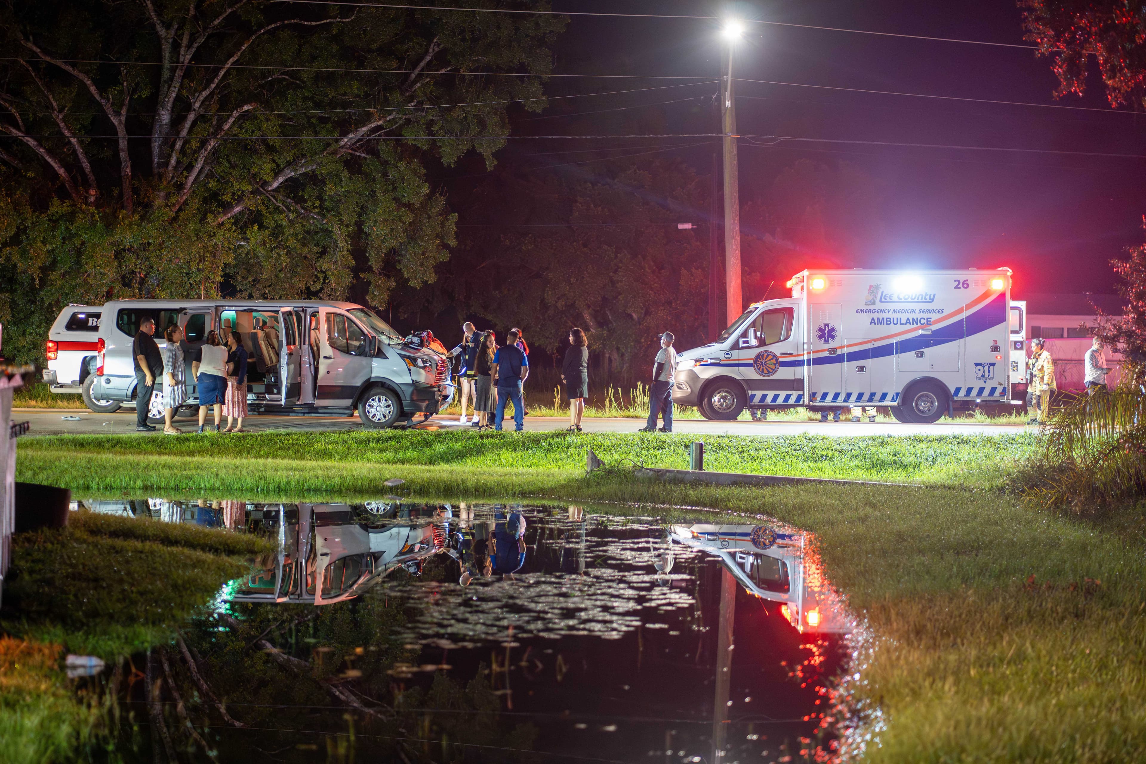 14 involved, 5 taken to hospital after crash in Tice