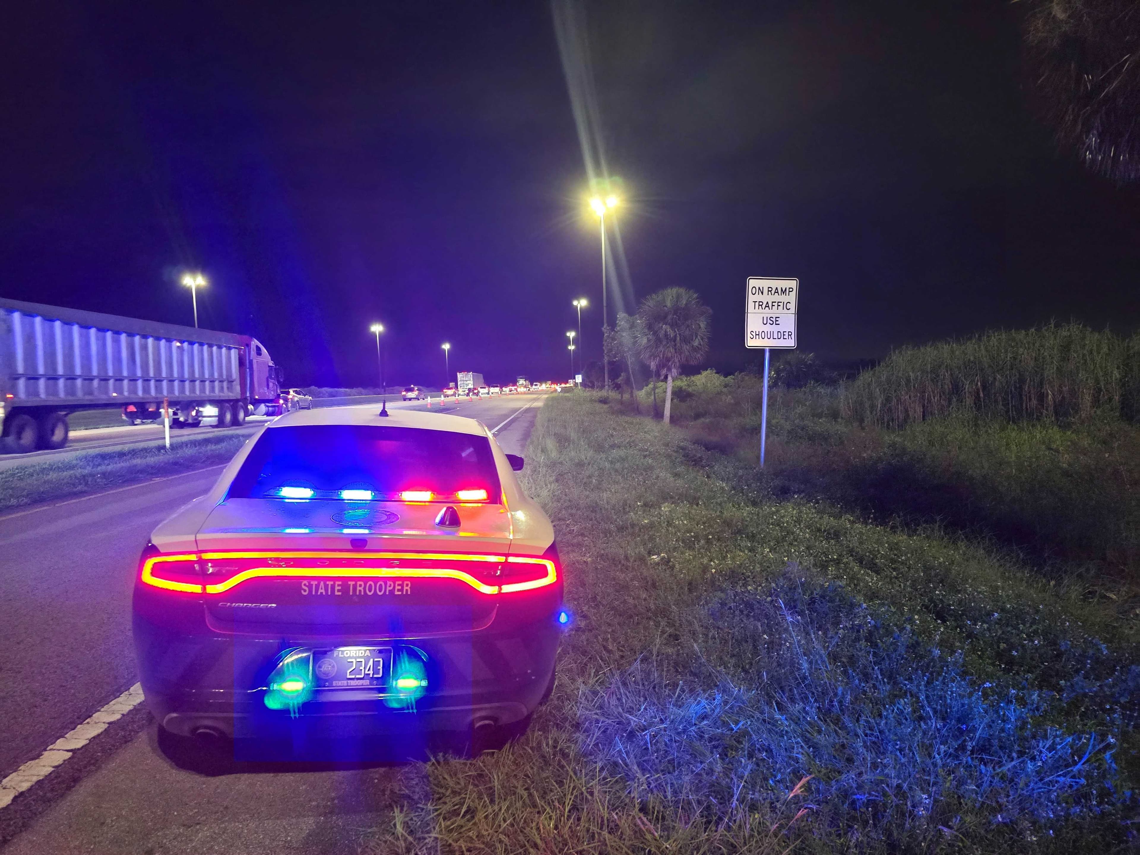 Florida Highway Patrol allowing emergency shoulder use along Alligator Alley to alleviate traffic