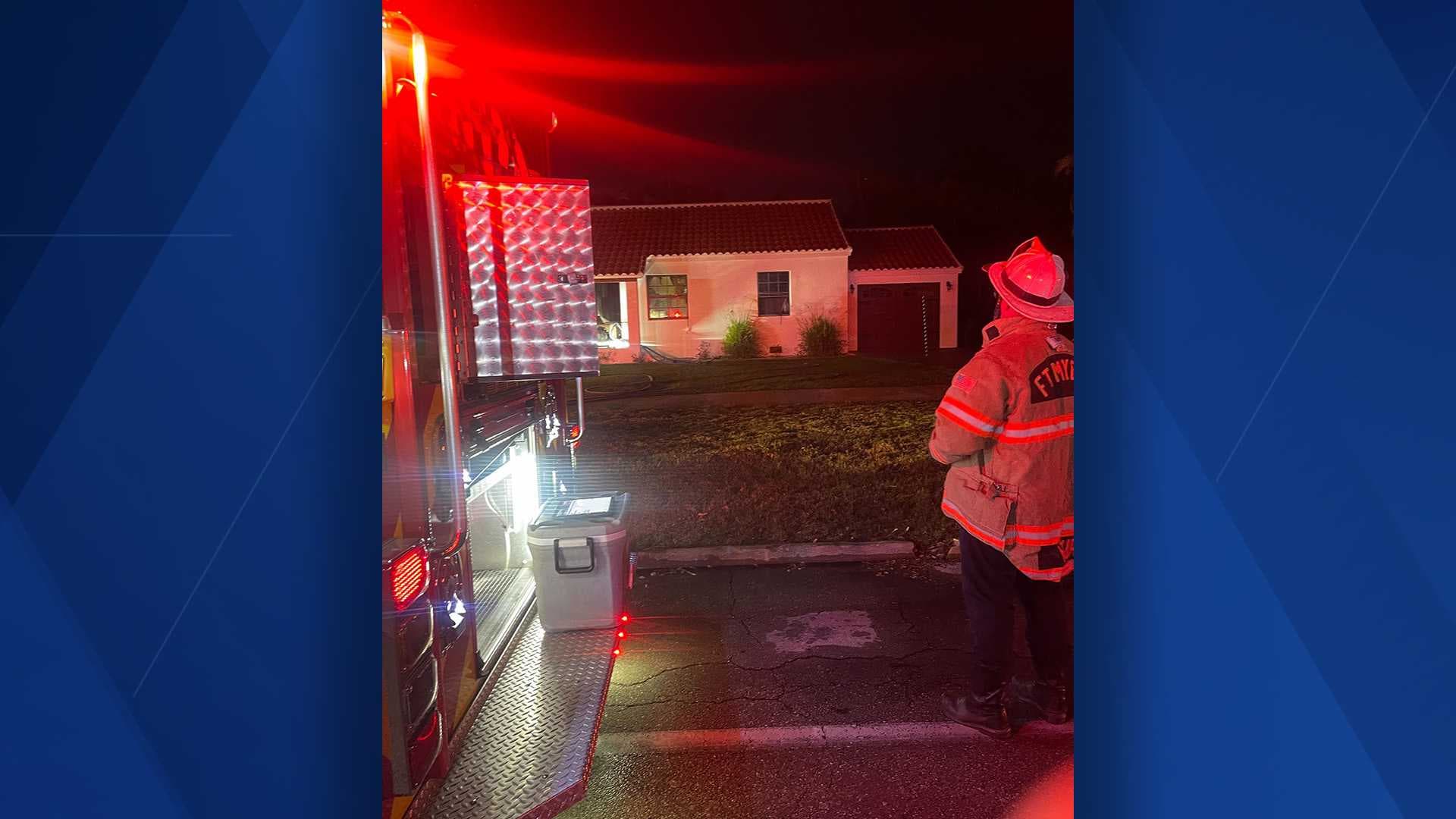 Fire sparks in kitchen of Fort Myers home