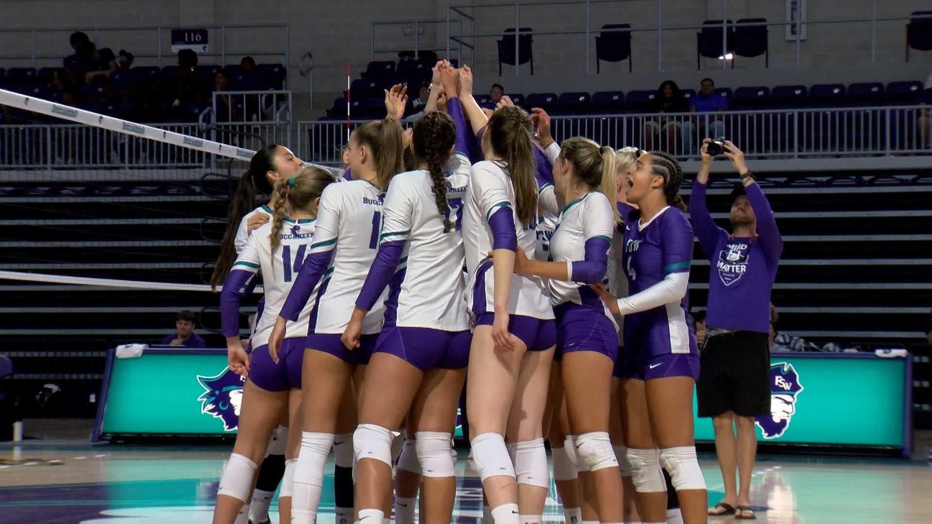 FSW volleyball begins its quest for three straight national championships