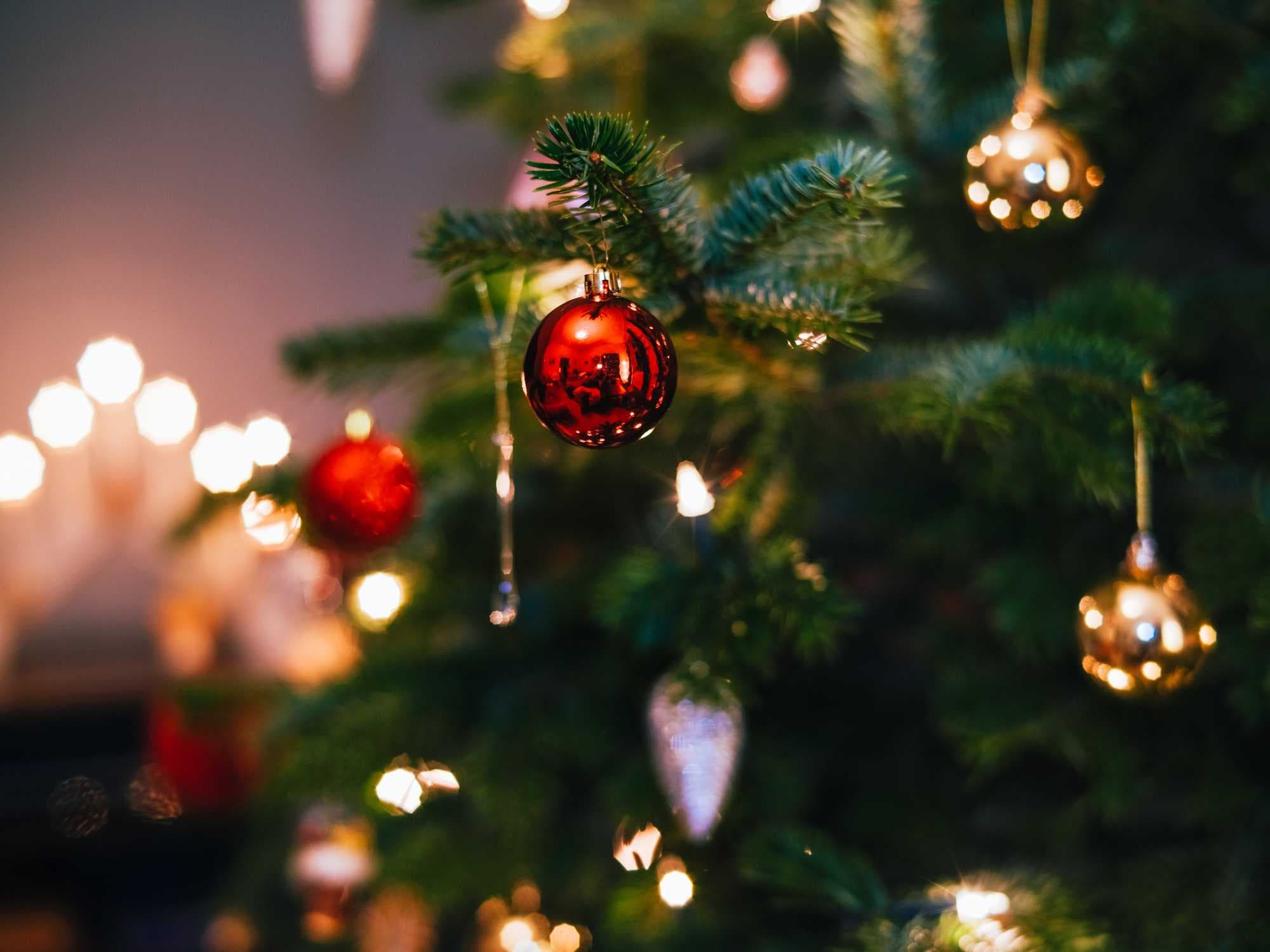 Expect a short holiday season this year — Why it's the shortest possible