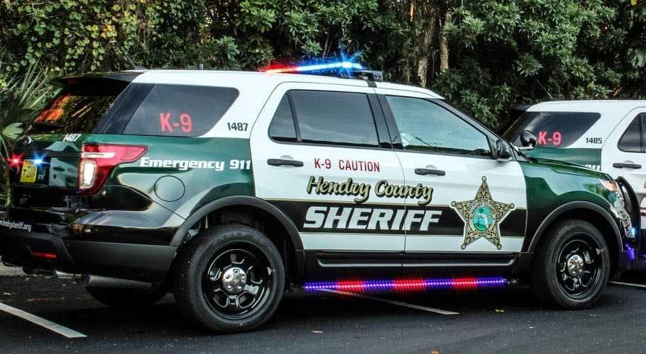 Hendry County K-9 Units tracking suspect following crash
