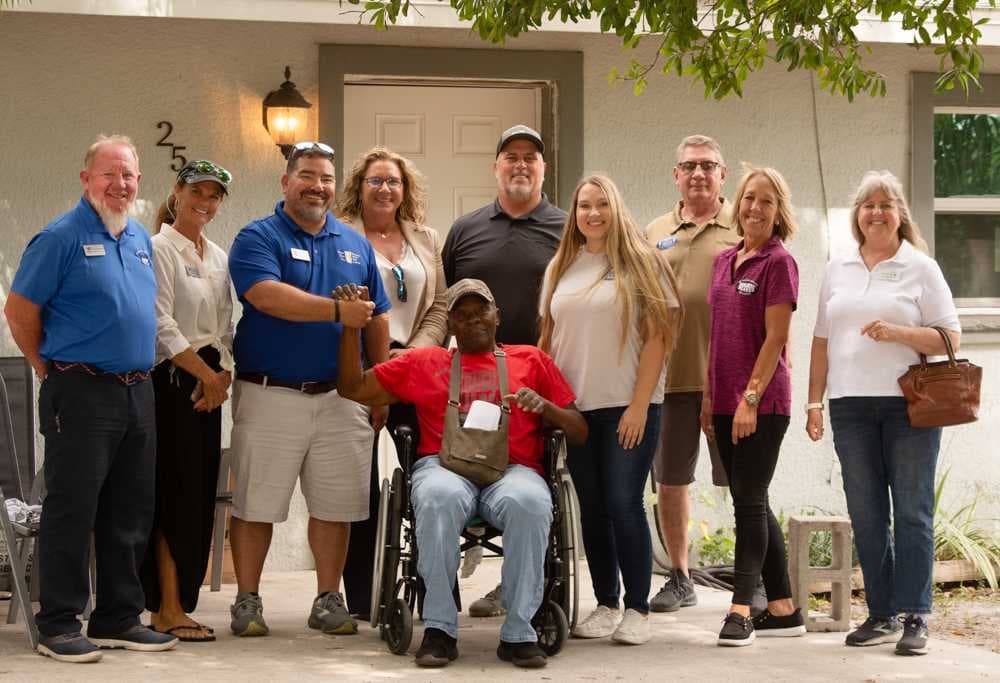 Alva man receives remodeled bathroom thanks to Lee County nonprofit