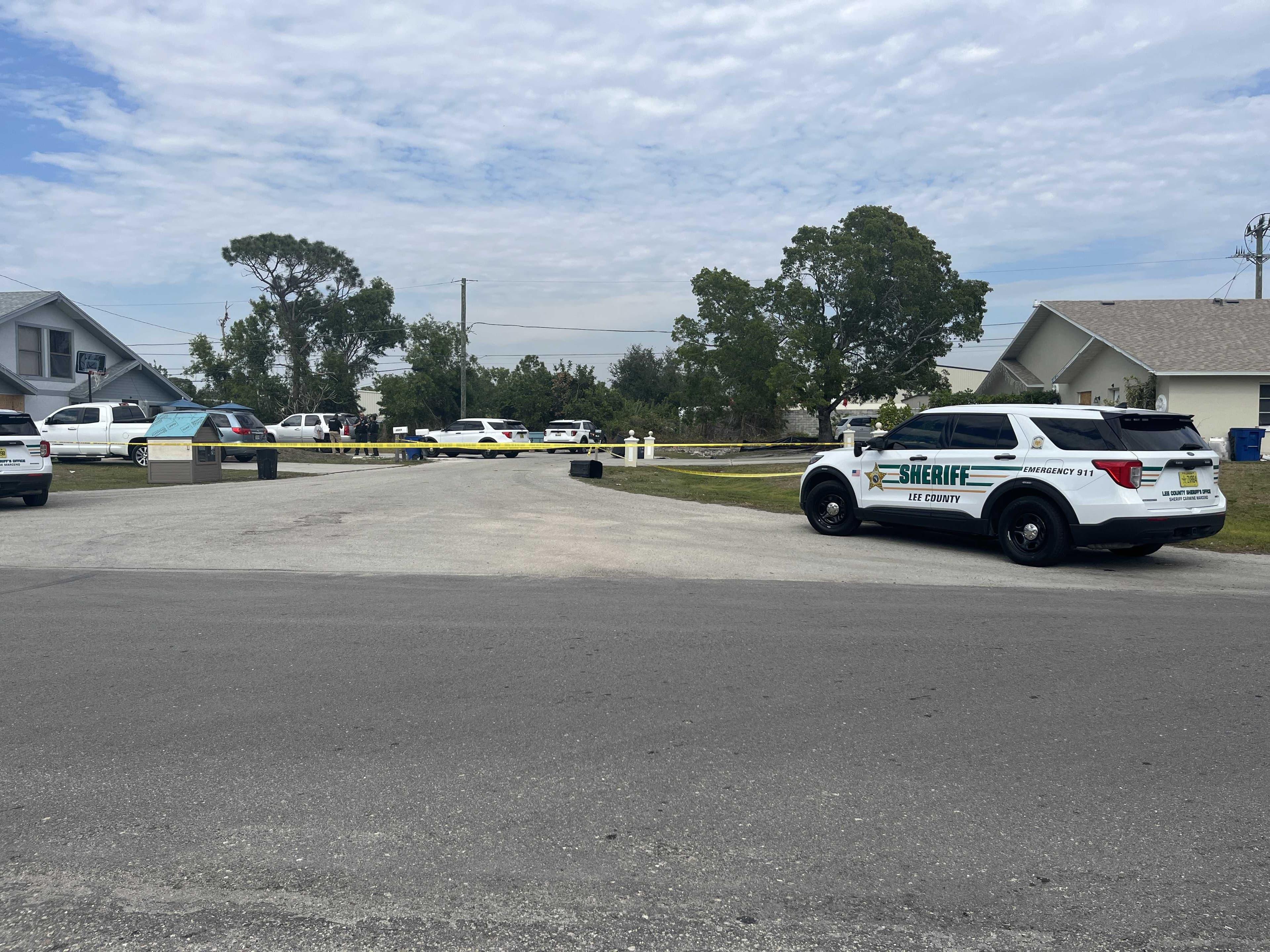 Heavy deputy presence at San Carlos Park home