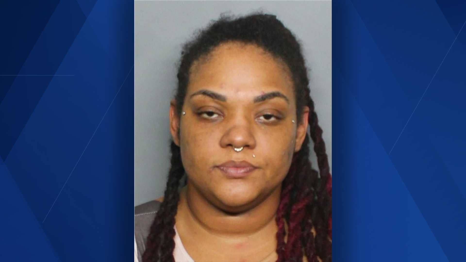 Driver arrested after multi-county chase ends in crash near elementary school in Punta Gorda