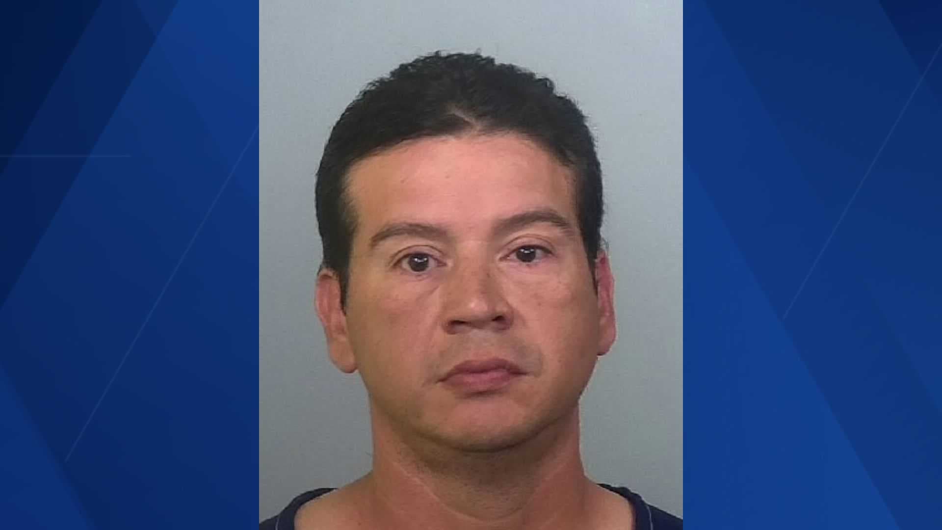 Man arrested for DUI after wrong-way driving crash on I-75
