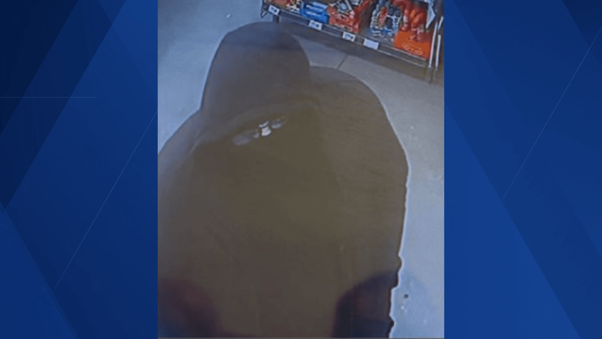 Lee County investigating robbery at Lehigh Acres gas station