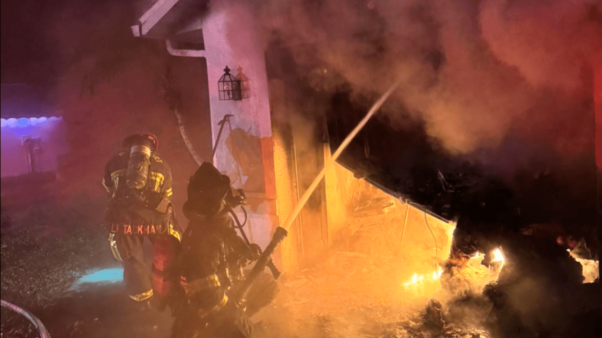 1 dog, 4 cats rescued from house fire in North Port