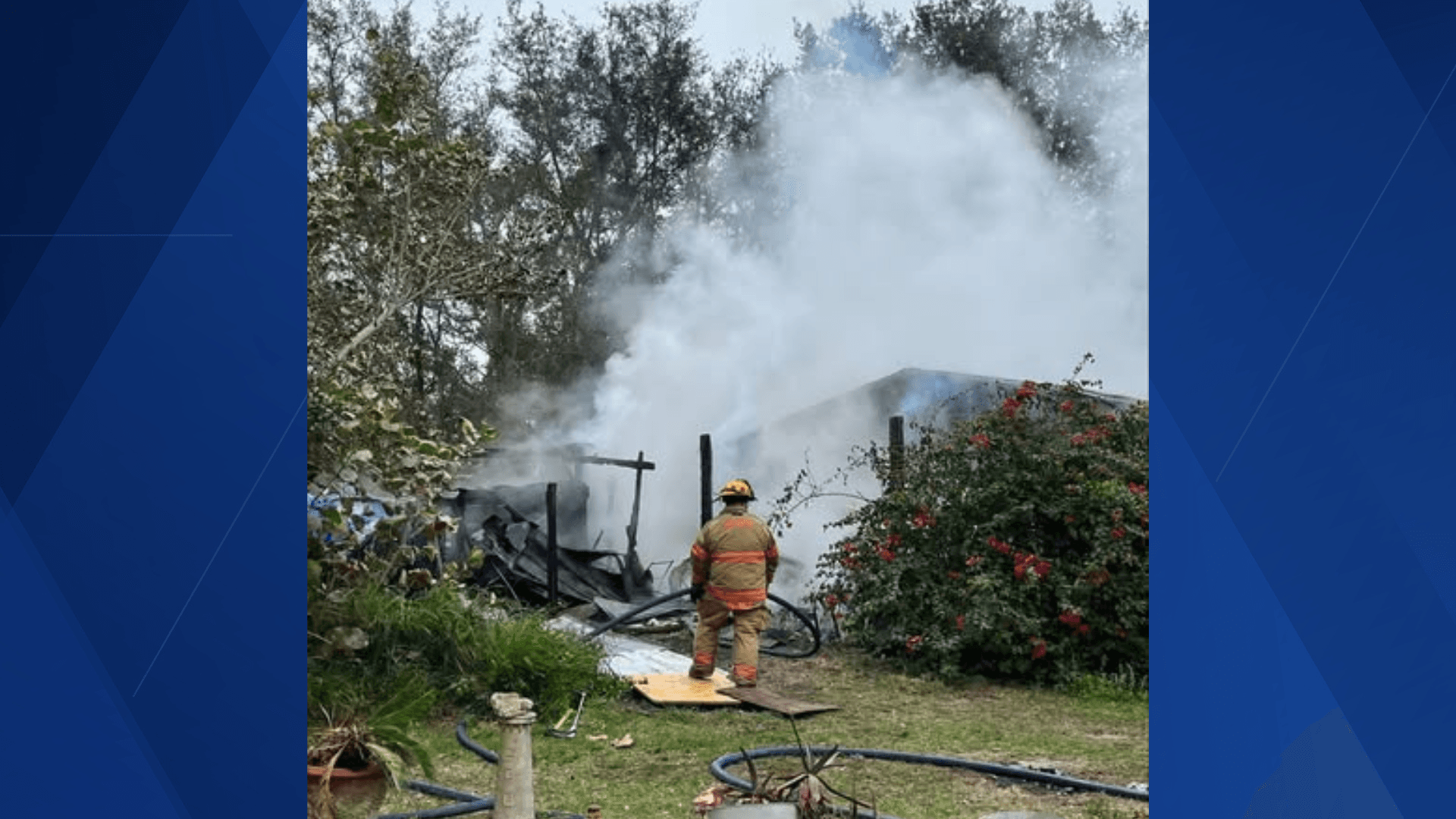 Crews battle house fire in Arcadia