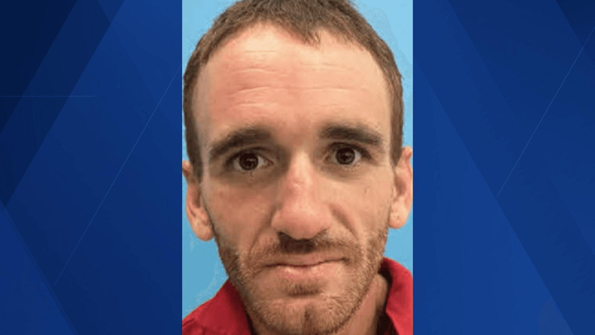 DeSoto County man with no license accused of crashing into stop sign, leaving scene