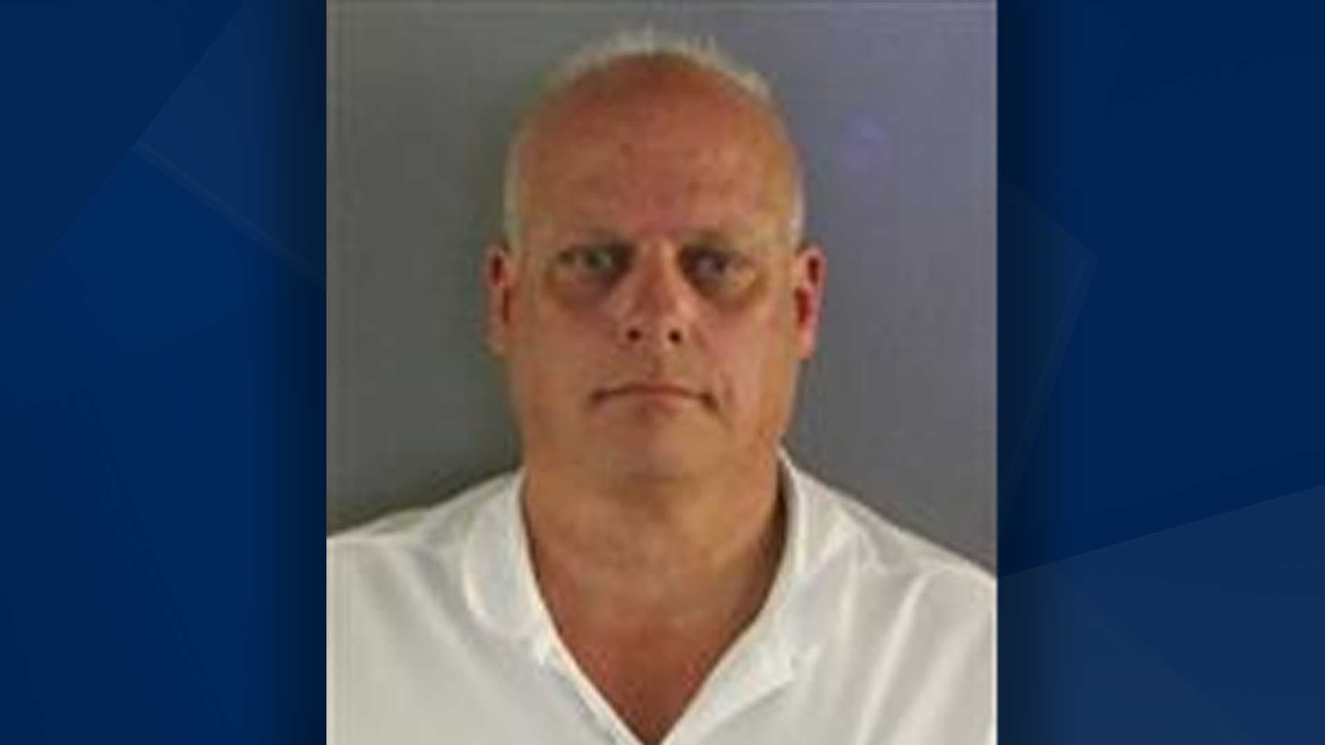 Contractor accused of stealing money from Charlotte County residents dealing with Ian damage repairs