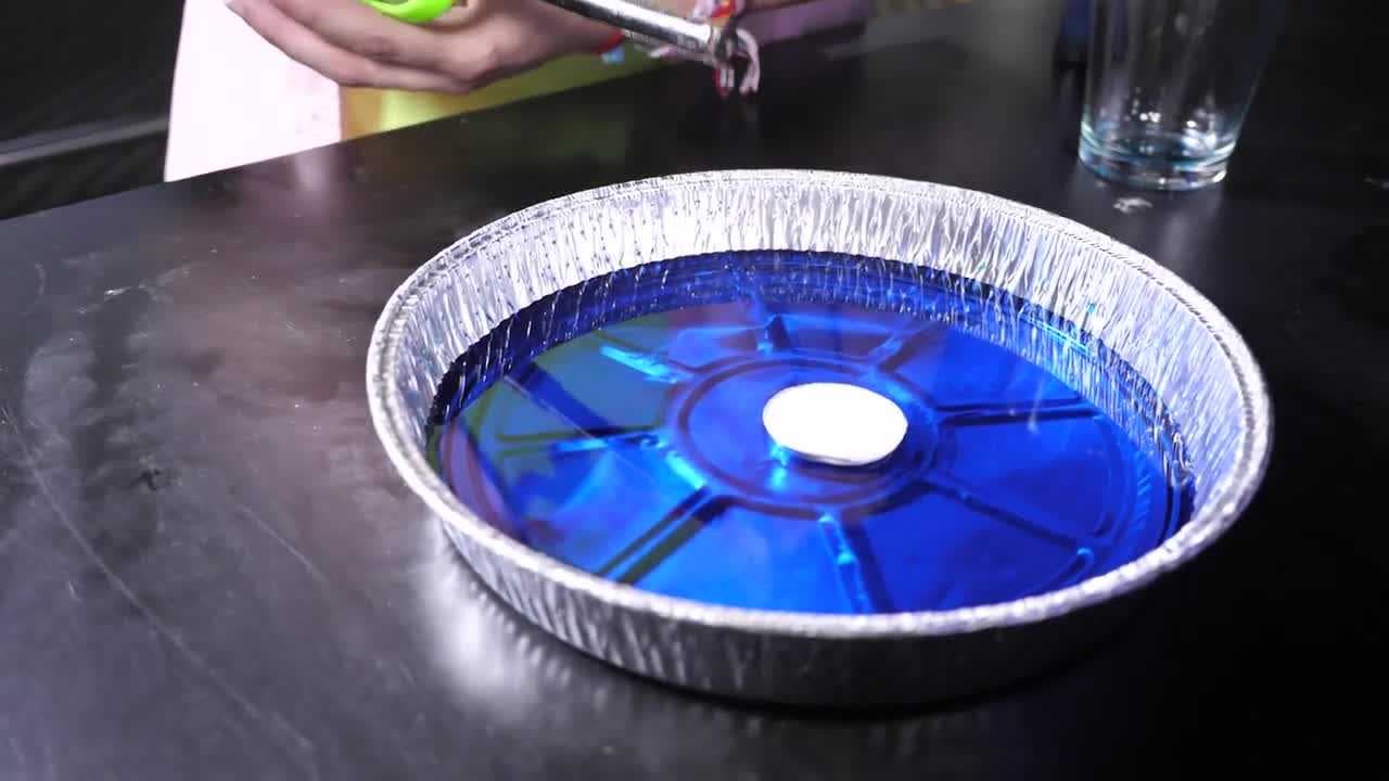 Demonstration: How air pressure affects water levels during a hurricane