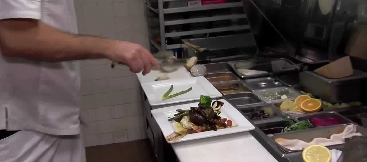 More Explores: Sizzle Dining stop one...La Fontanella!
