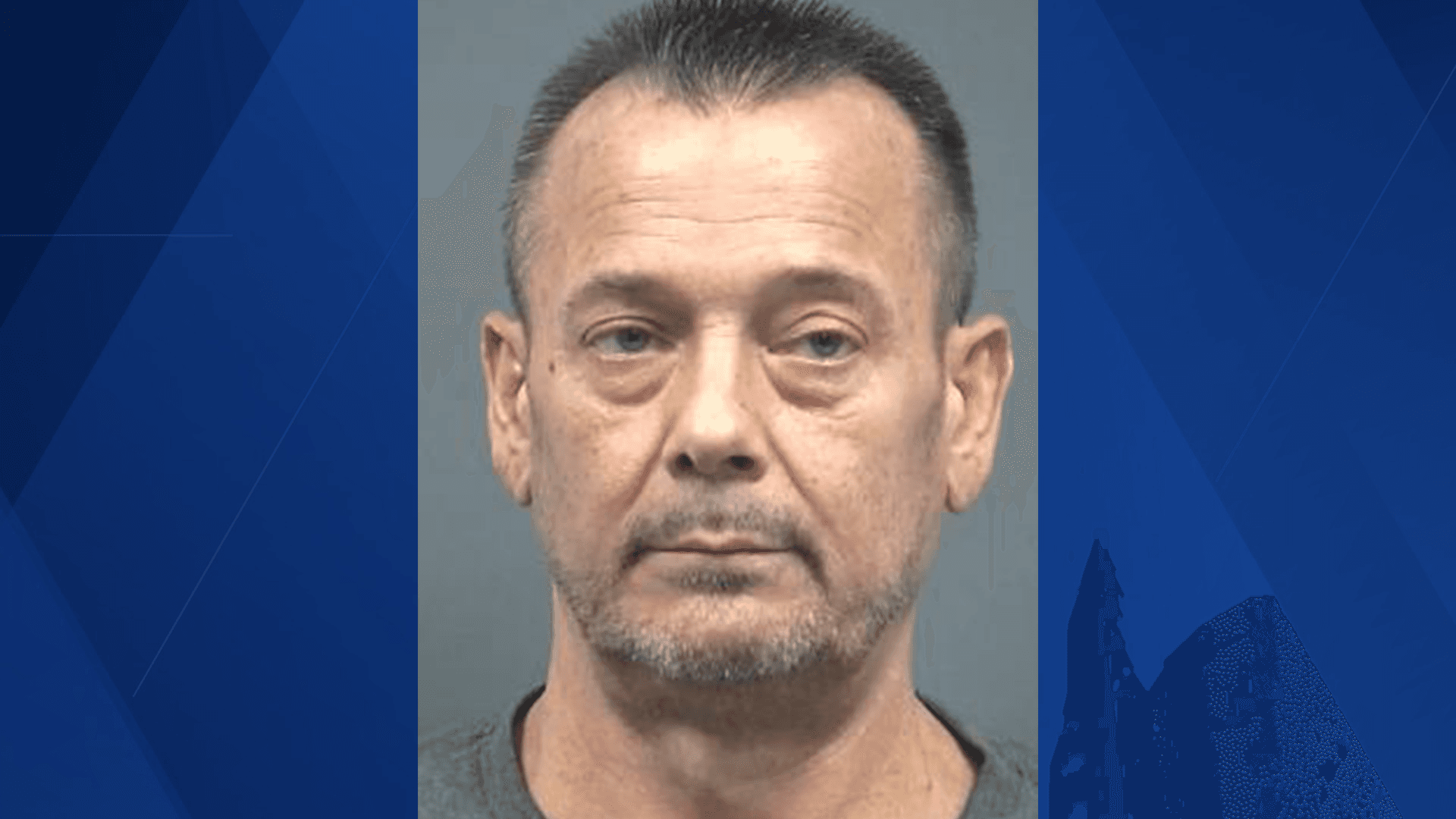 Fort Myers man wanted after violating probation on DUI charges