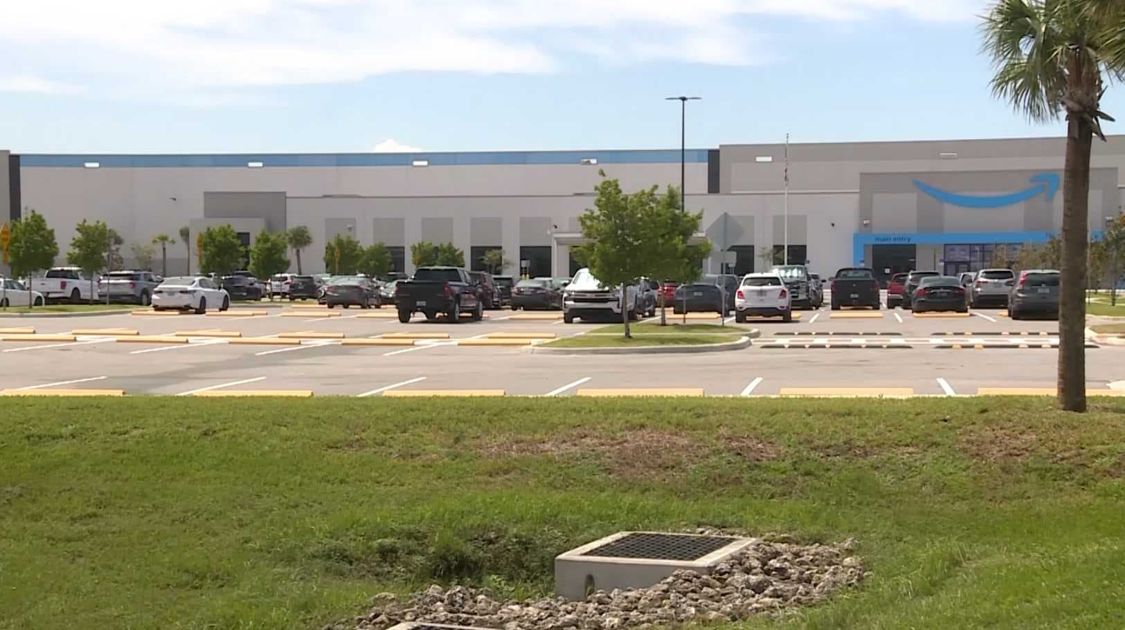 Florida man killed while working on Amazon delivery van in Port St. Lucie