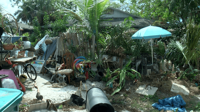 'I don't need to follow the rules': North Naples homeowner refuses to clean up hoarder house